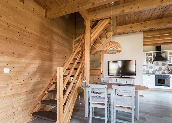 Semesterbostad Kaszubska Ostoja- 4 Pory Roku Barkocin